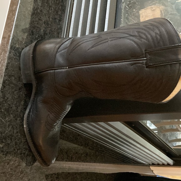 Frye Billy Pull on tall black leather  9 M - Picture 5 of 15